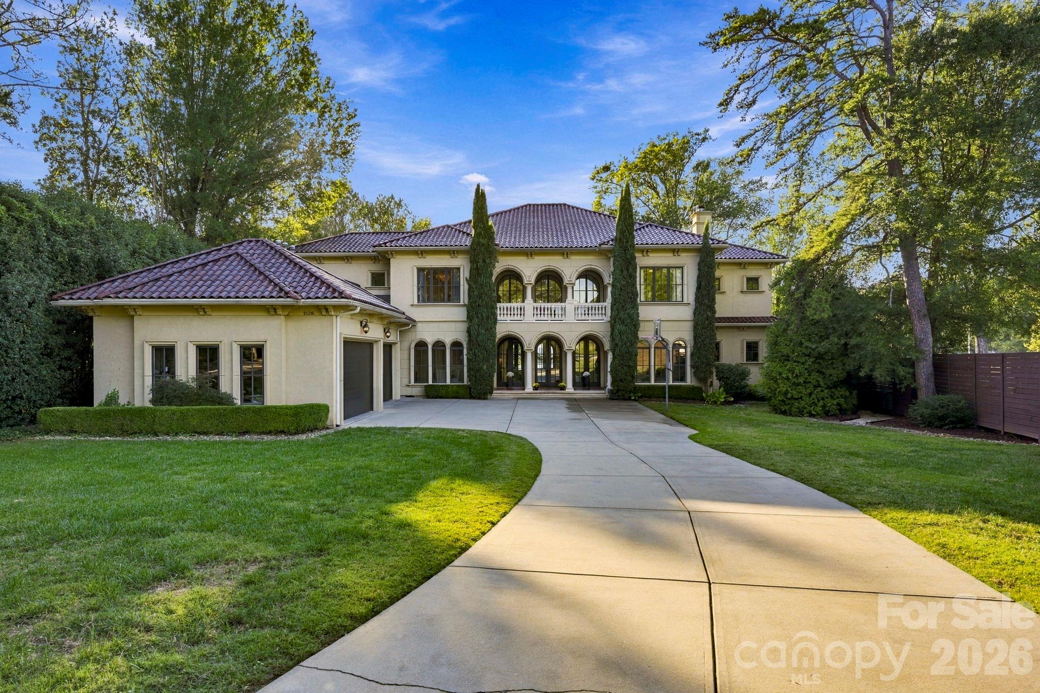 21215 Senlac Lane — photo