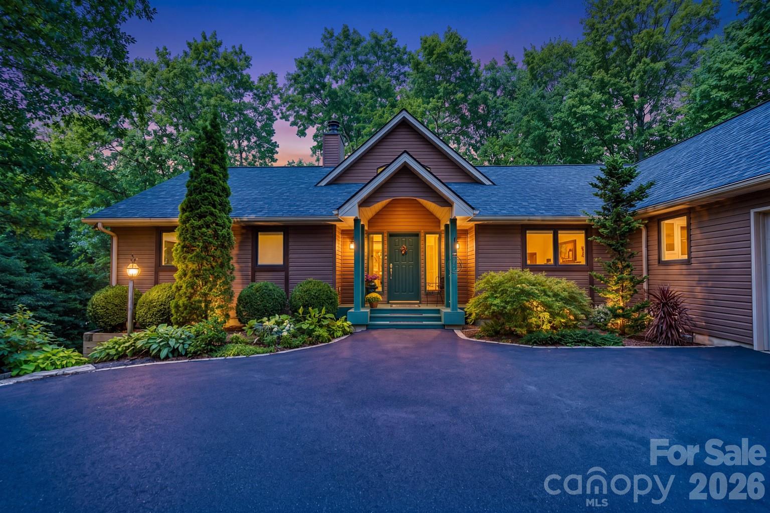 200 Timberlane Circle 46-R — photo