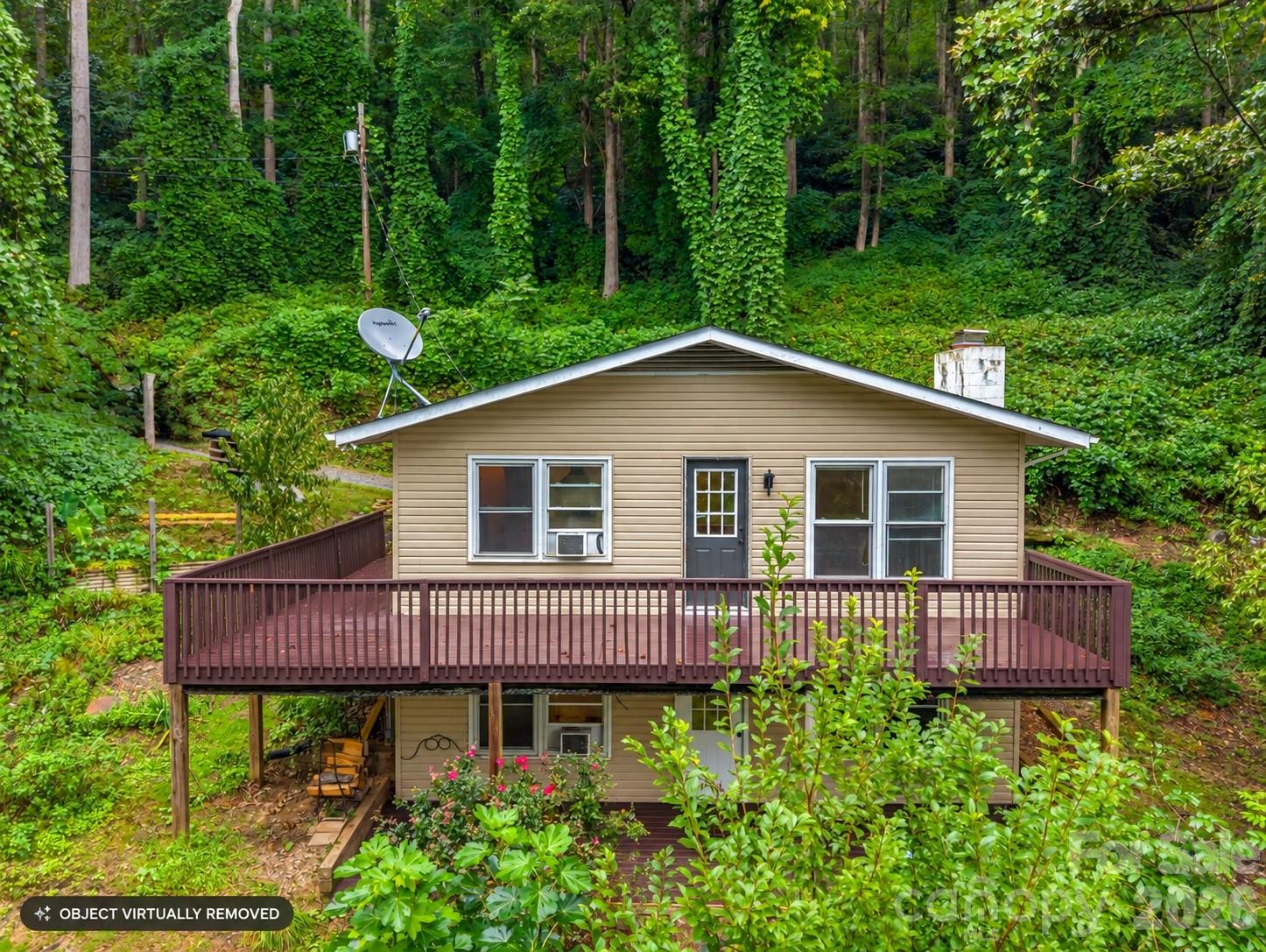 697 Courtney Drive — photo
