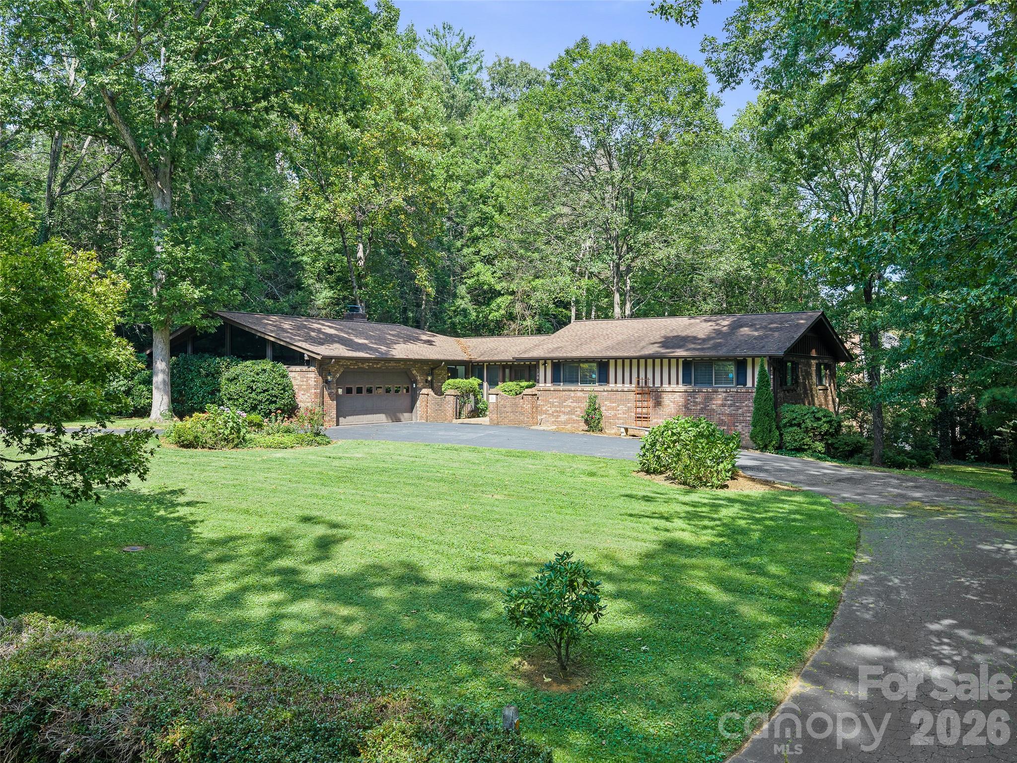 130 Brandon Road — photo