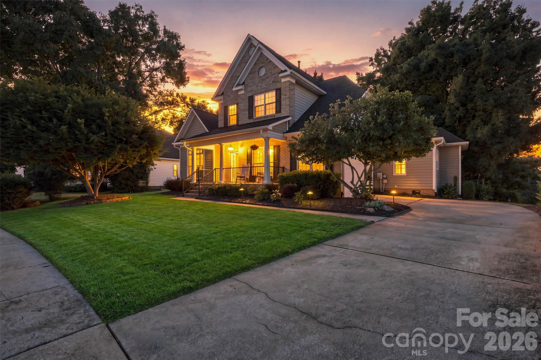 1550 Valhalla Drive — photo