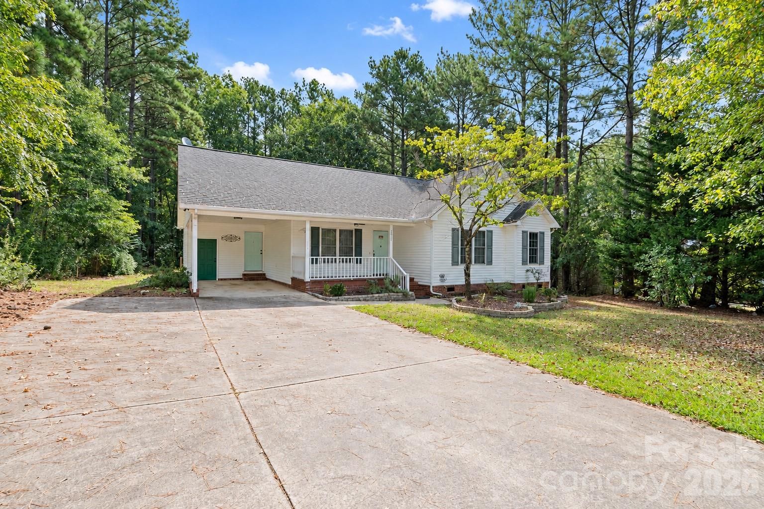 2017 Country Club Drive — photo