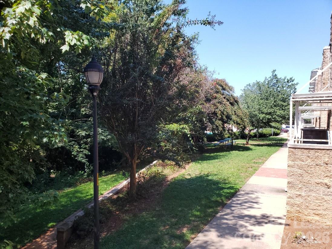 3919 Picasso Court — photo