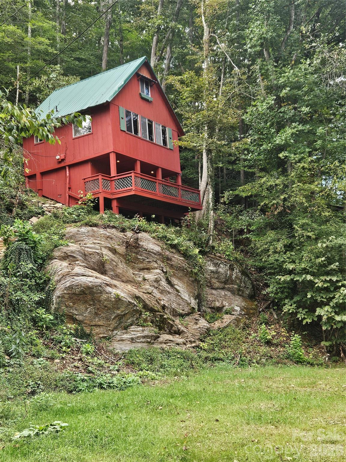 42 Mountain Farm Road — photo