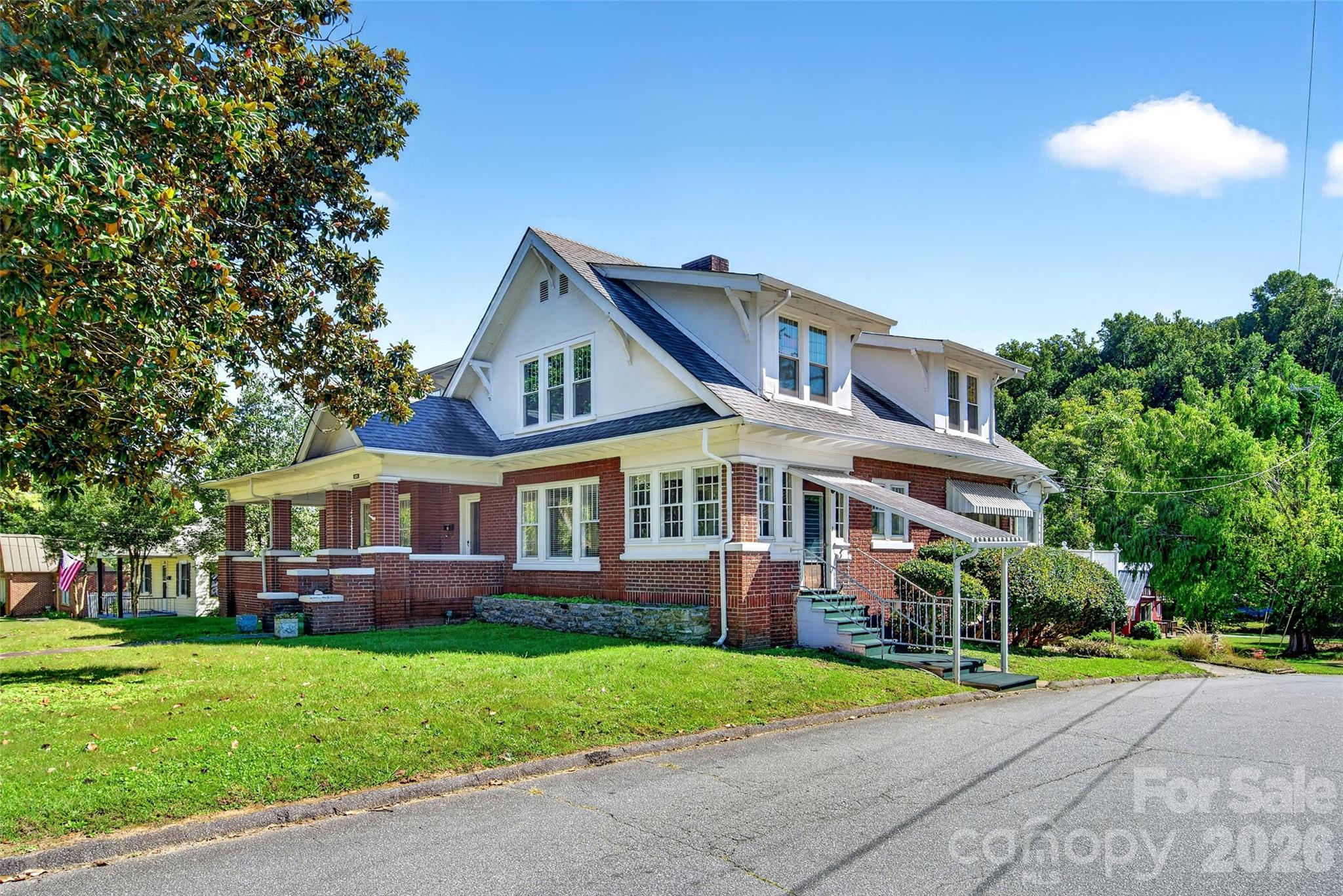 606 Rutherford Road — photo