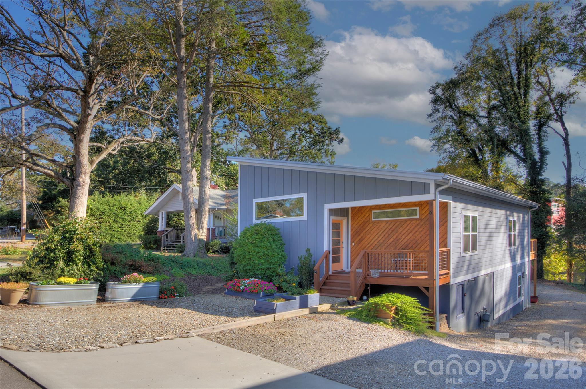 6 Dellwood Street — photo