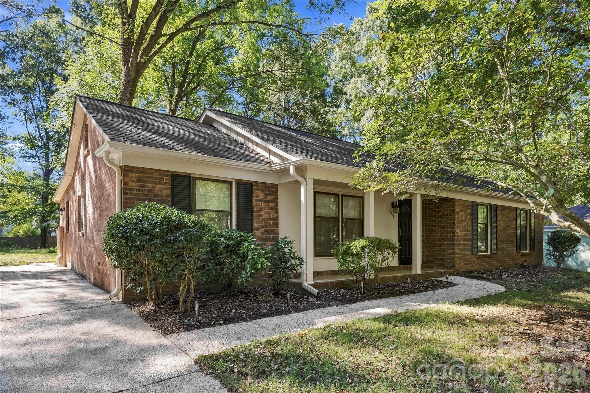 9112 Sardis Forest Drive — photo