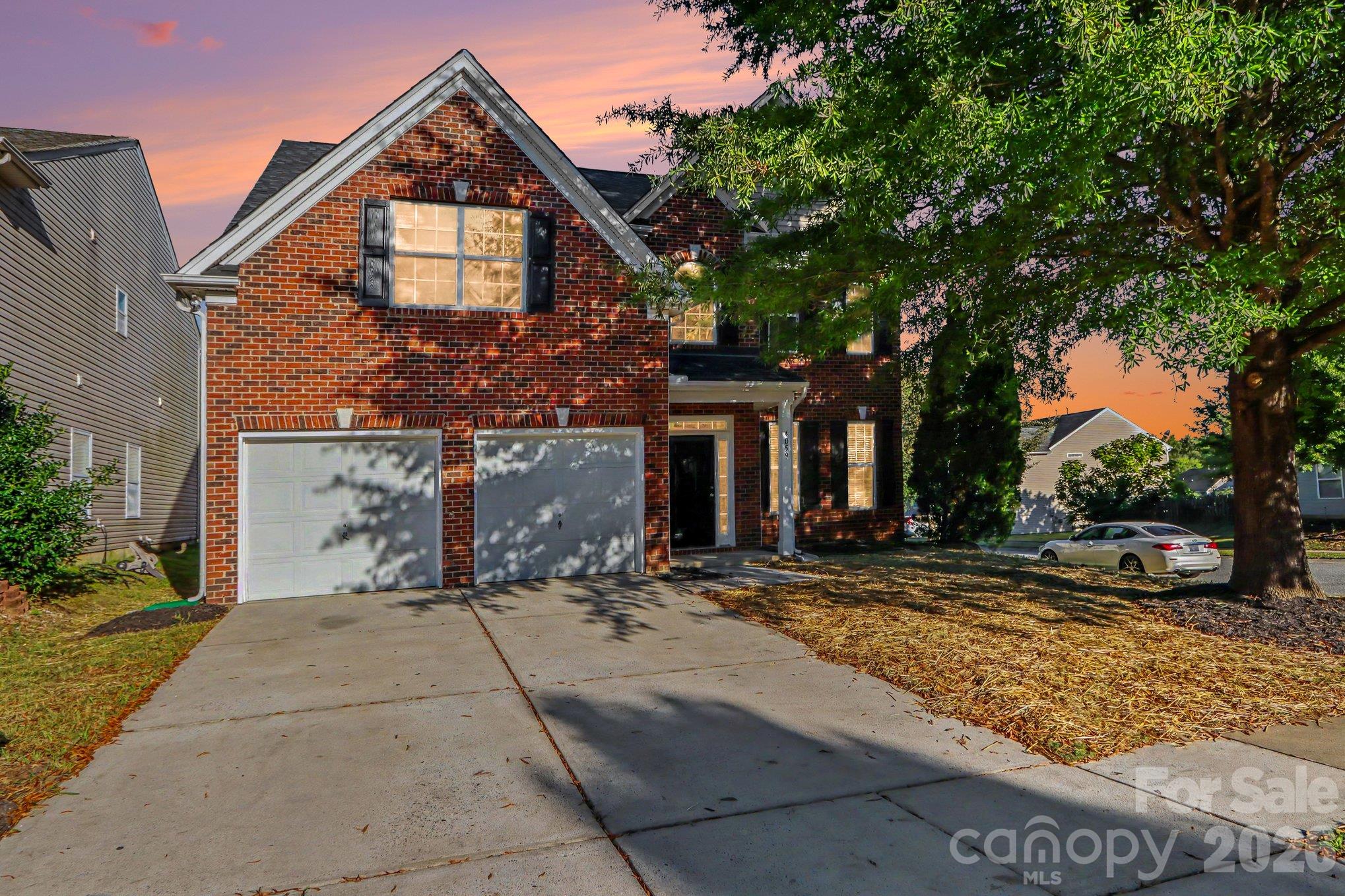 4059 Houldsworth Drive — photo