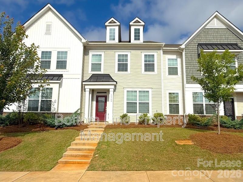 15708 Country House Street — photo