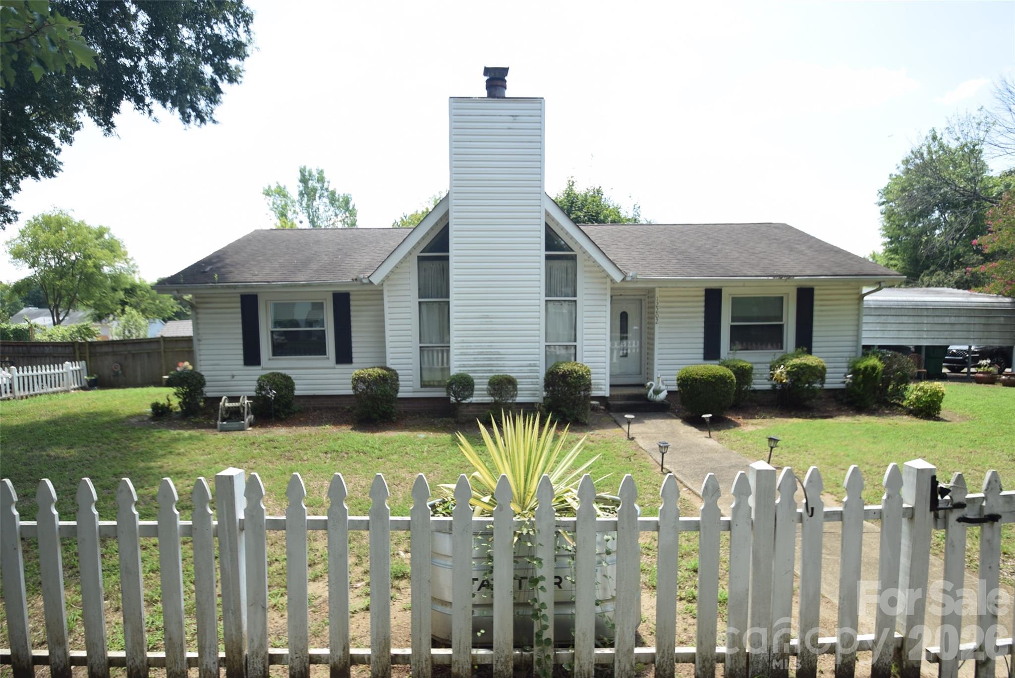 12202 Charing Grove Lane — photo