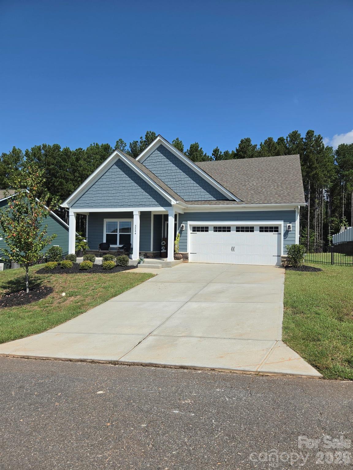 5244 Admirals Landing — photo