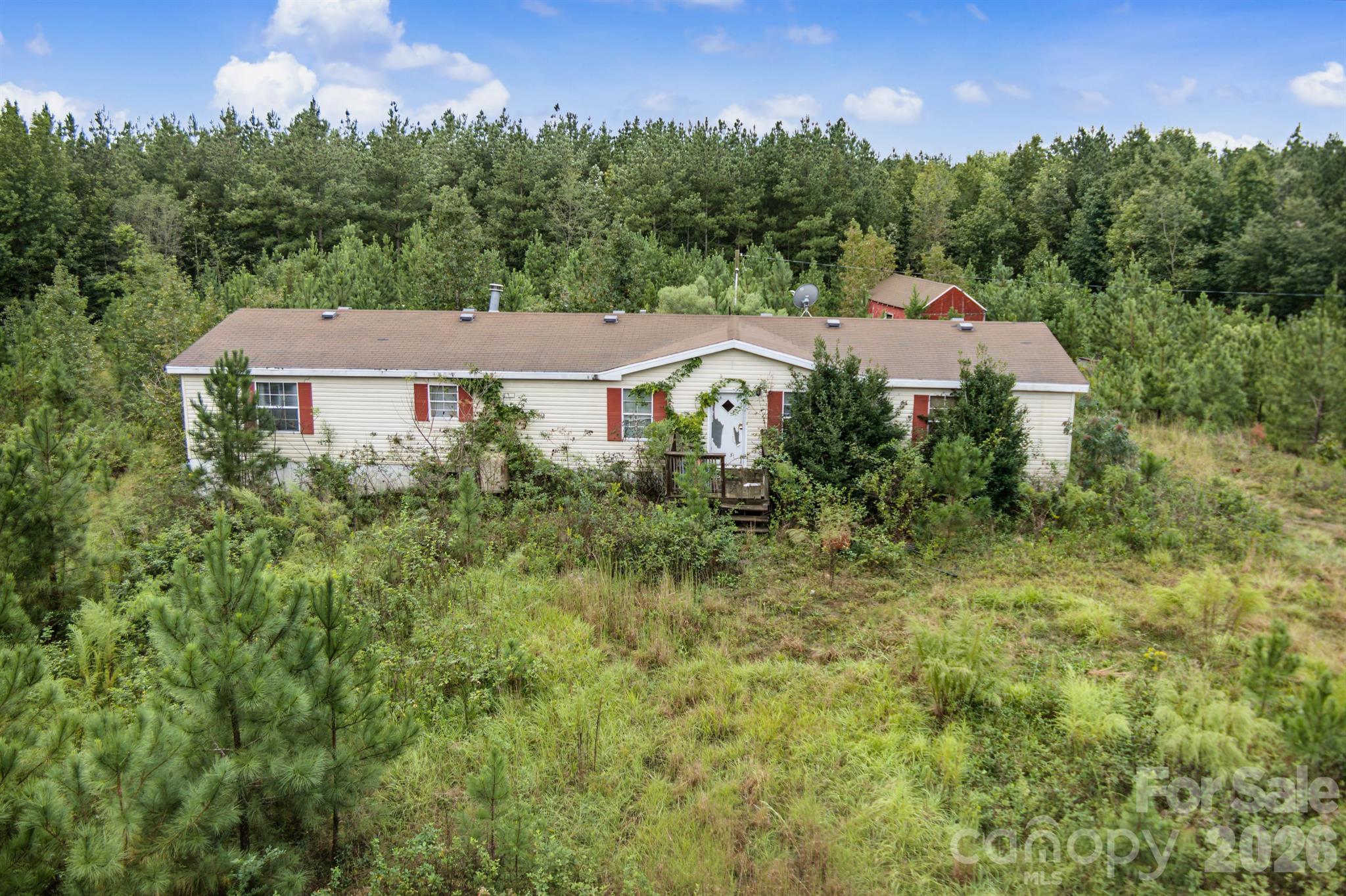 311 Green Road — photo