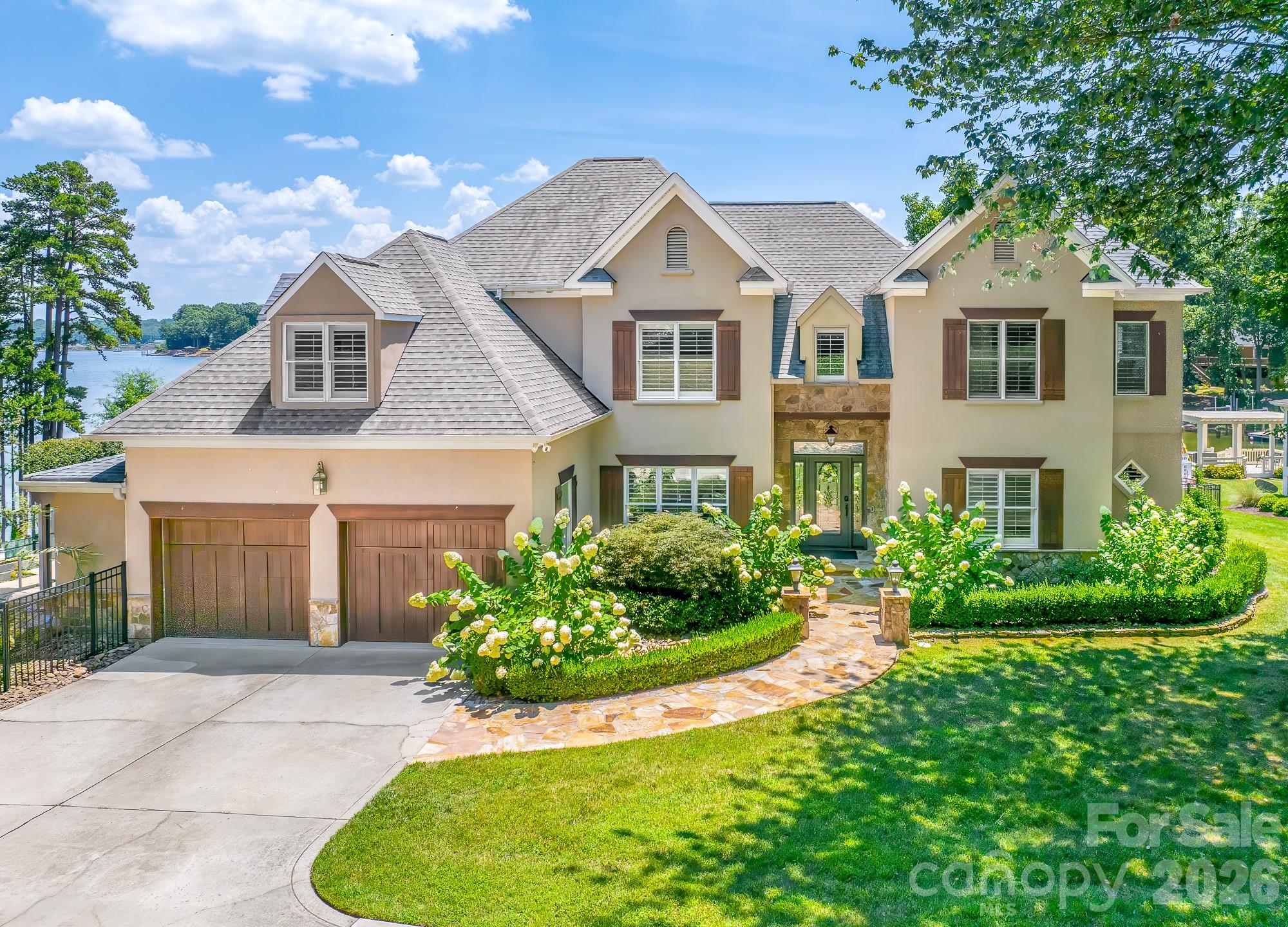 21206 Captiva Court — photo