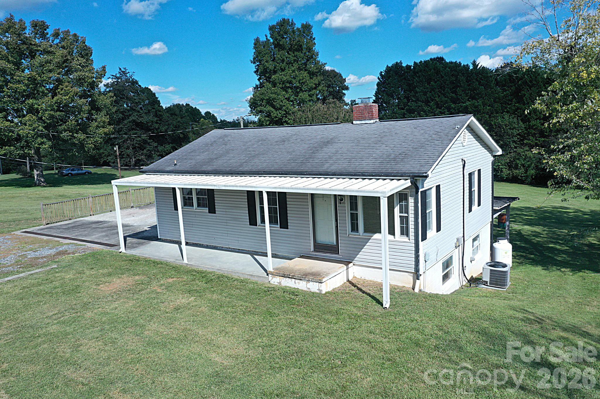 3383 Evans Drive — photo