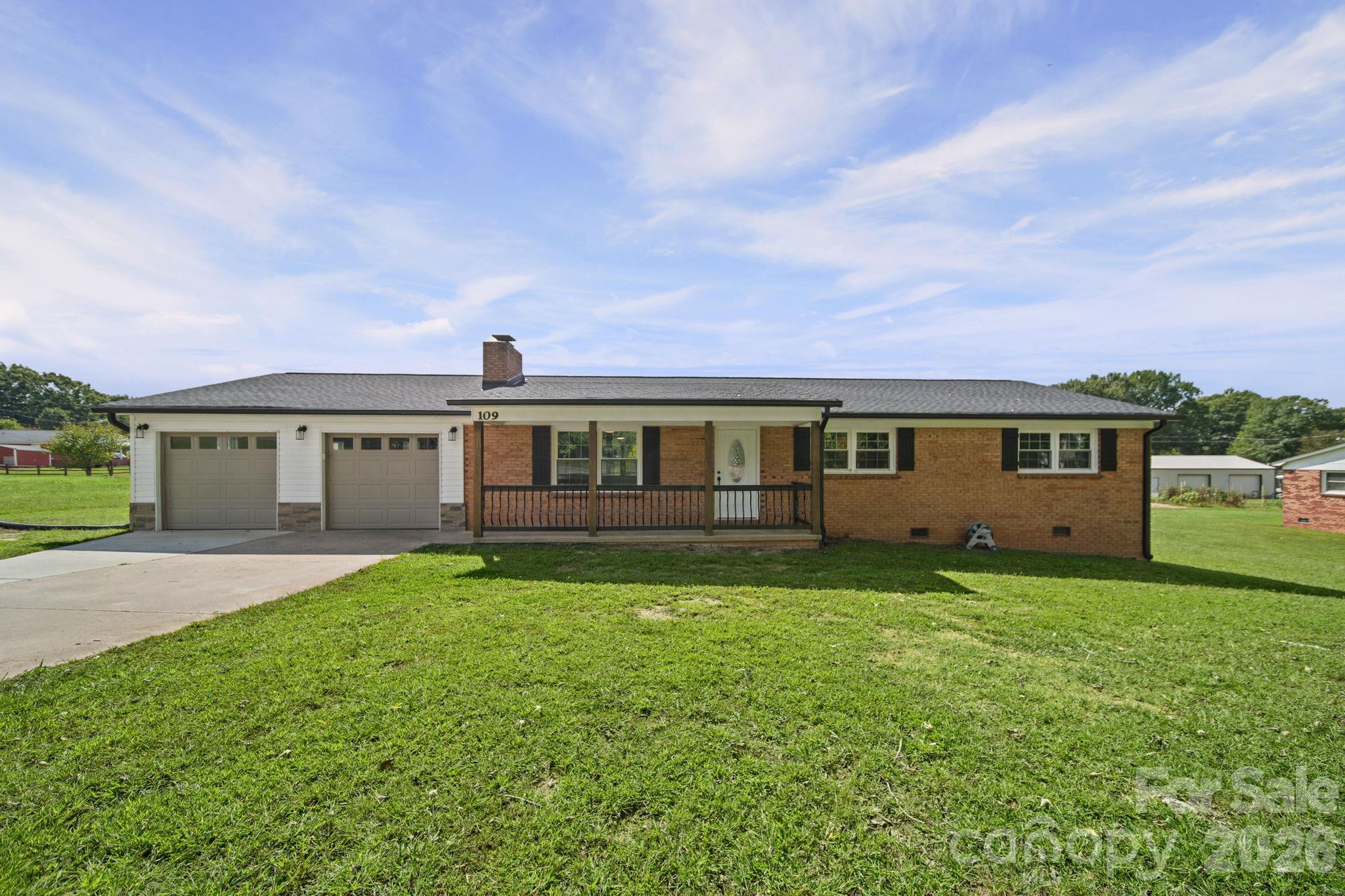 109 Colonial Drive — photo
