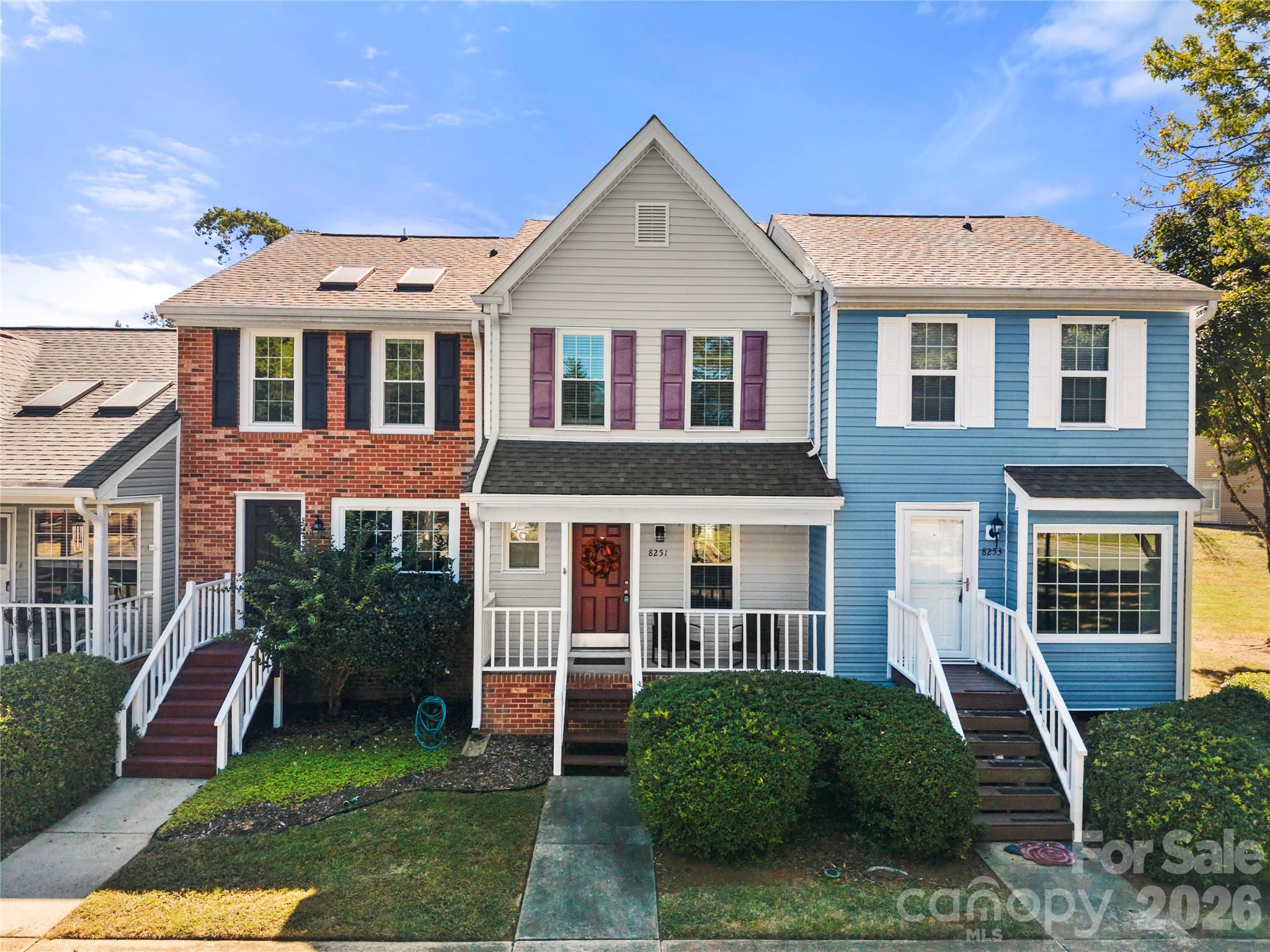 8251 Circle Tree Lane — photo