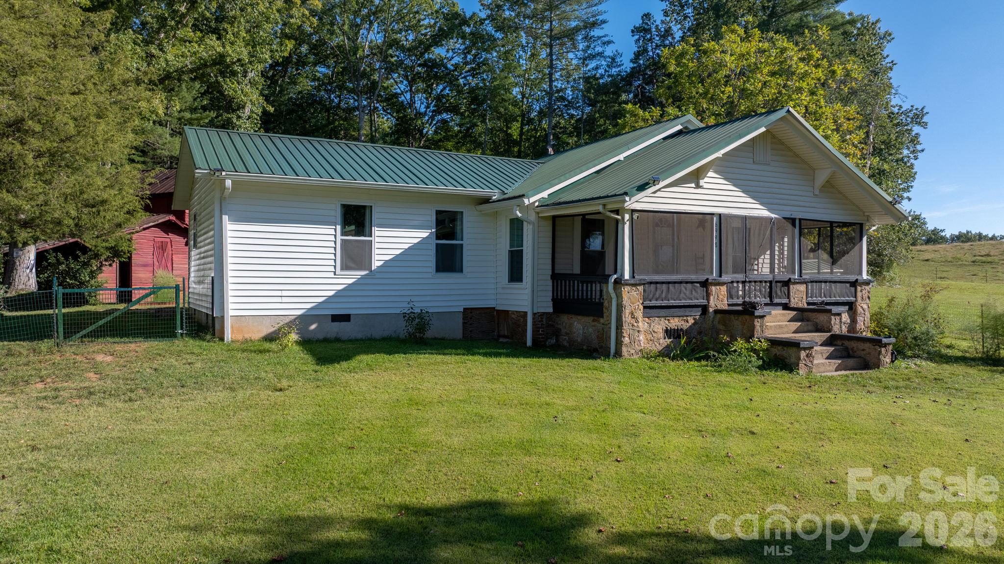 6998 Nobby Lail Road — photo