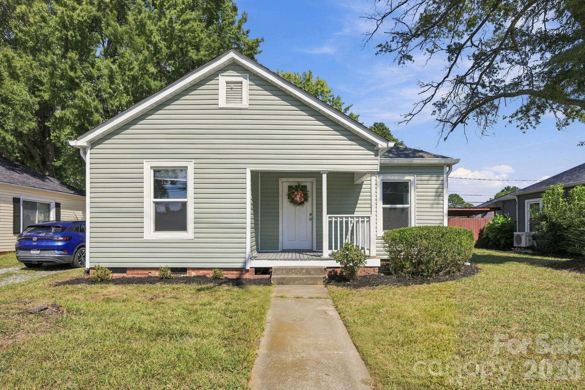 1006 W C Street — photo