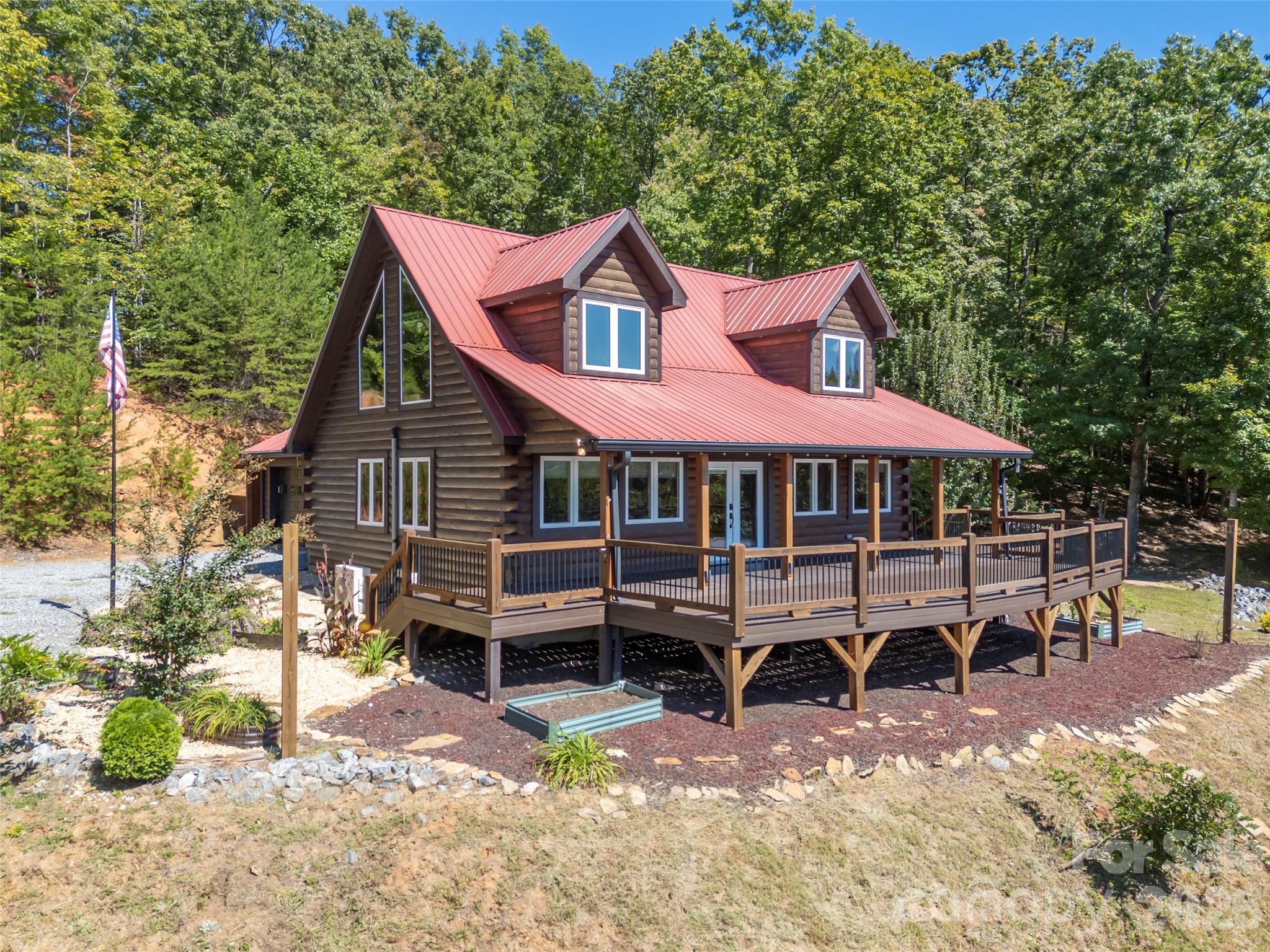 642 Mountain Lookout Drive — photo