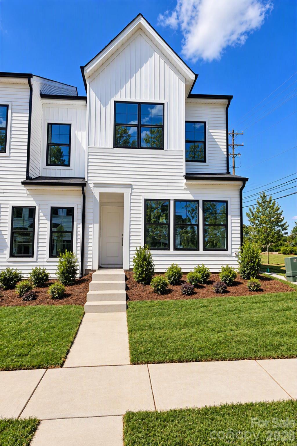 6616 Harlech Street — photo