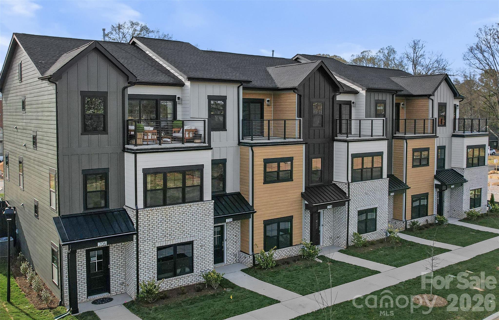 309 Videri Alley 26 — photo