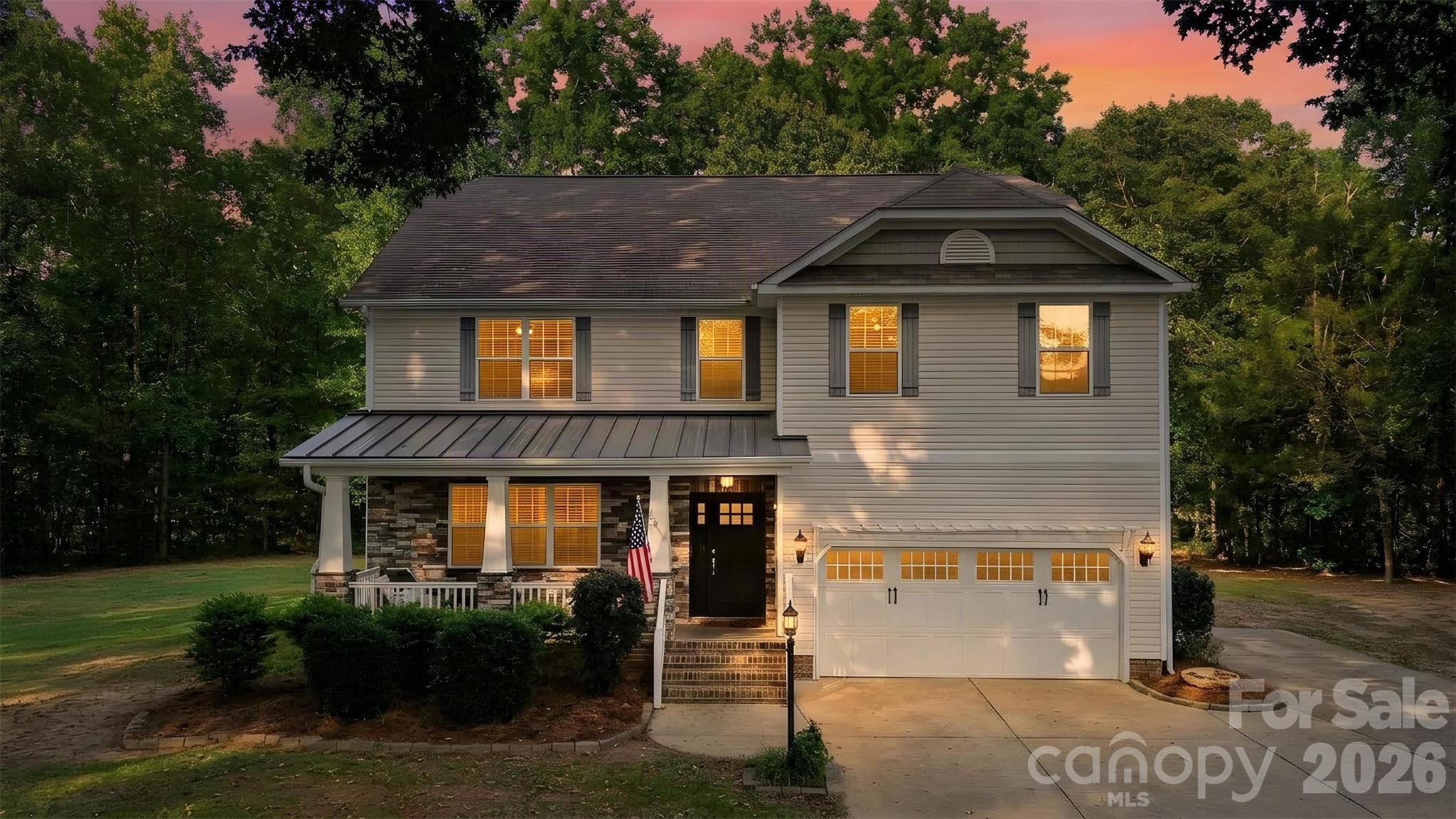 5316 Griffith Road — photo