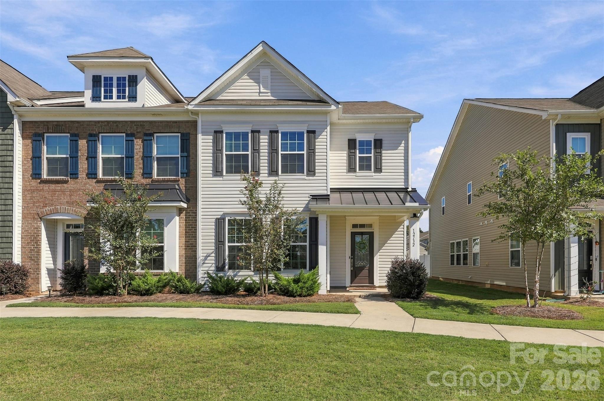12732 Wandering Brook Drive — photo