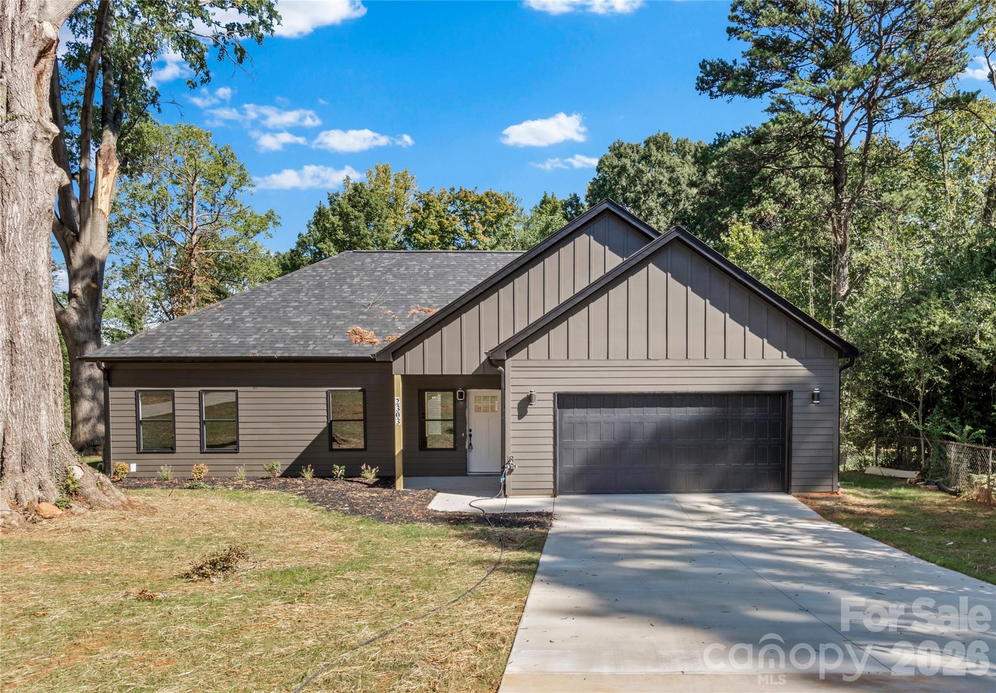 2303 Frederick Drive — photo