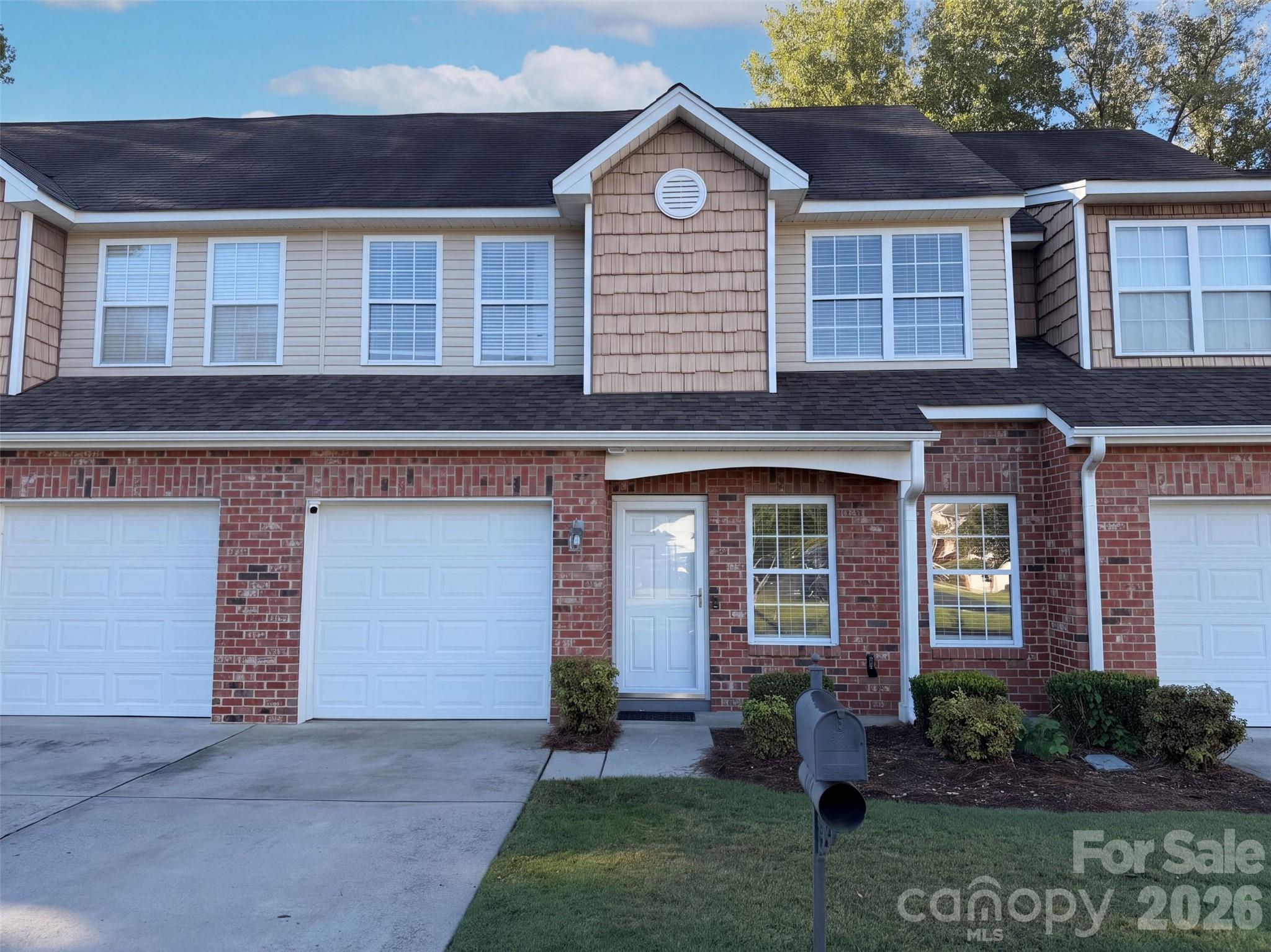 361 Valley Brook Lane SE — photo