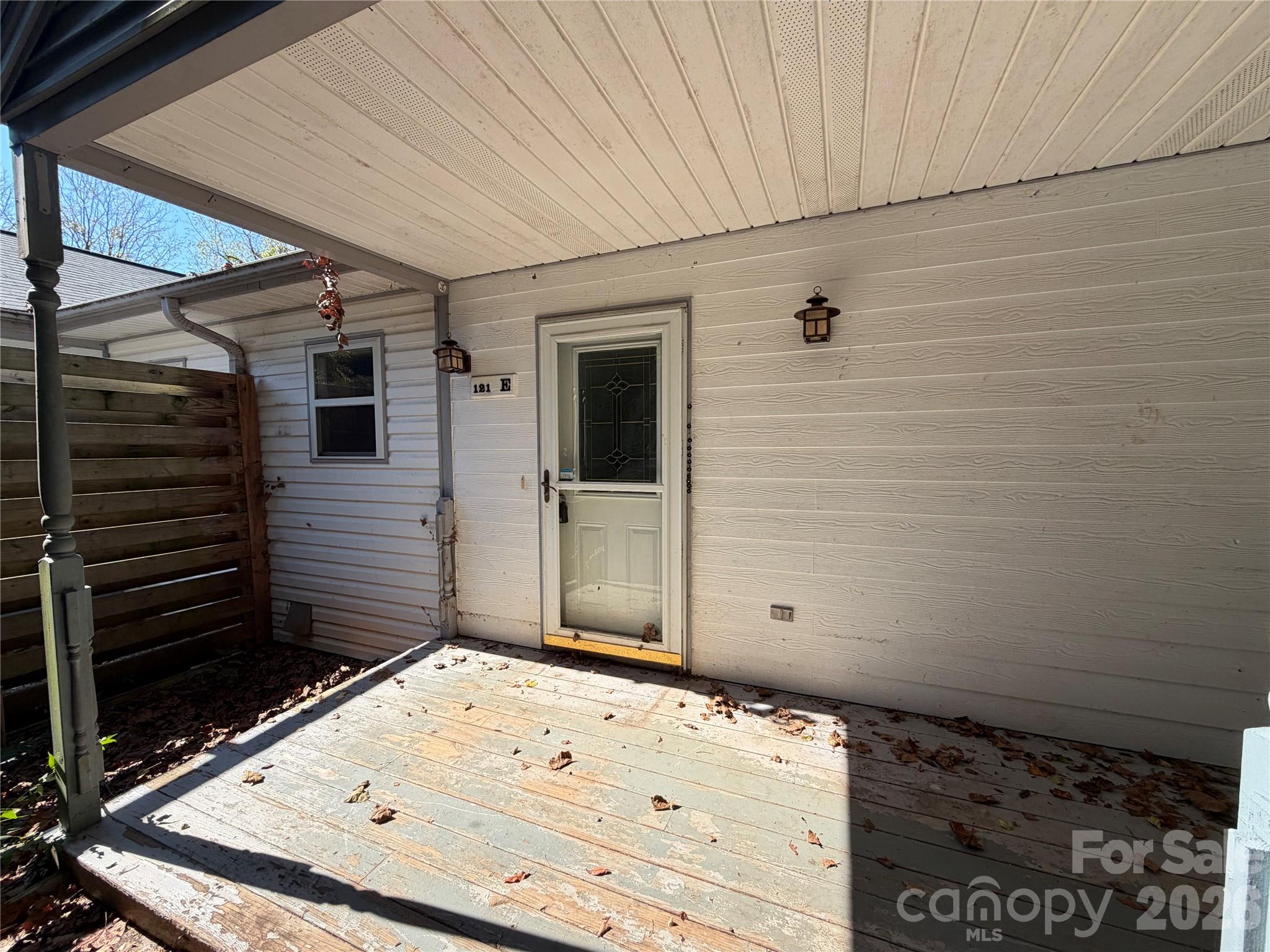 121 Merchant Street — photo