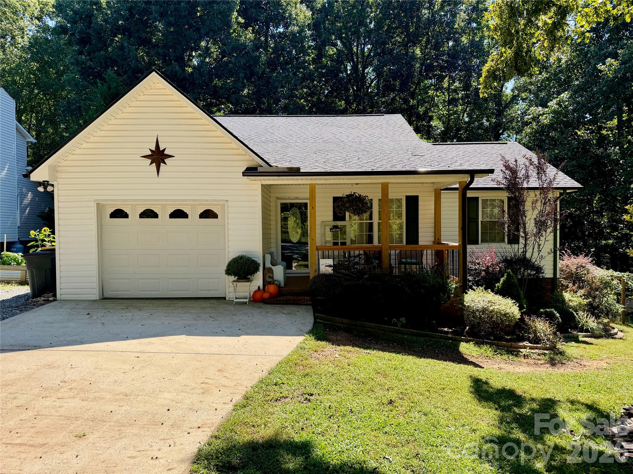 7180 Forney Hill Road — photo