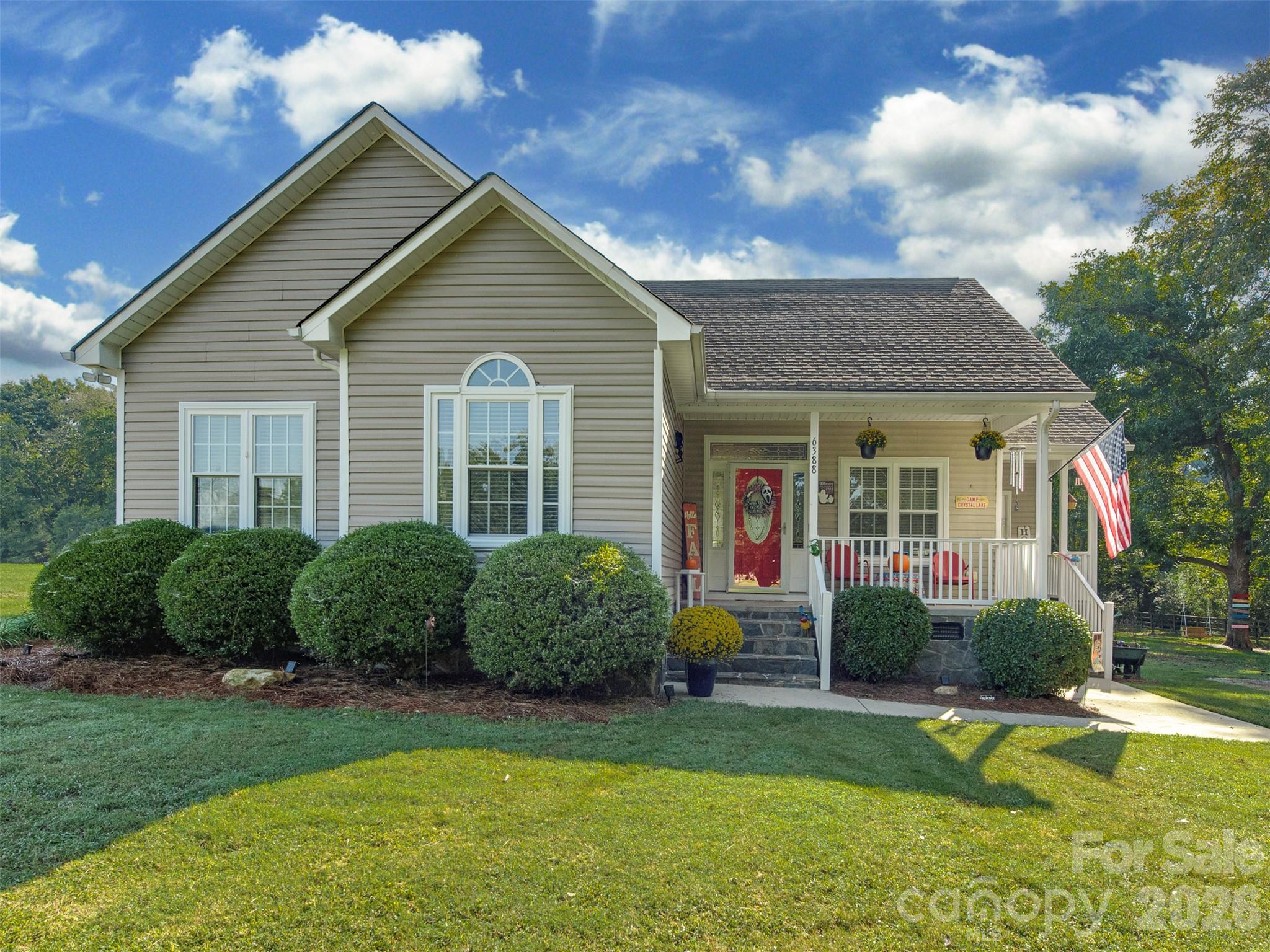 6388 Branson Davis Road — photo