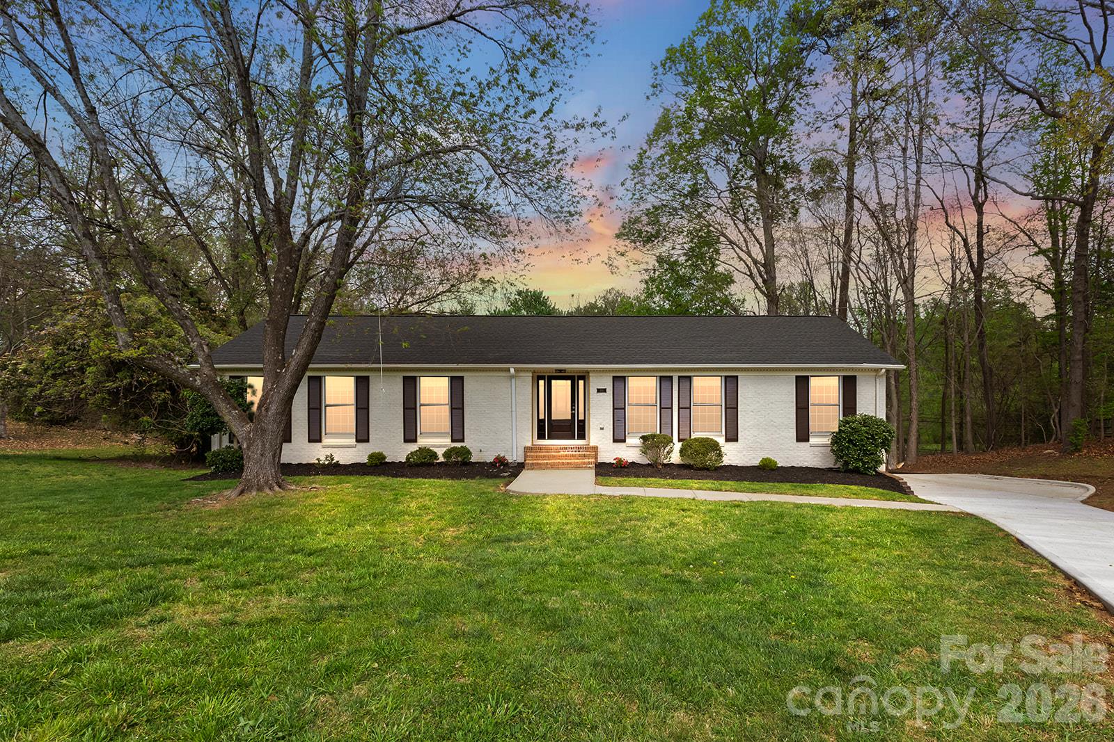 100 Chadmore Drive 17 — photo