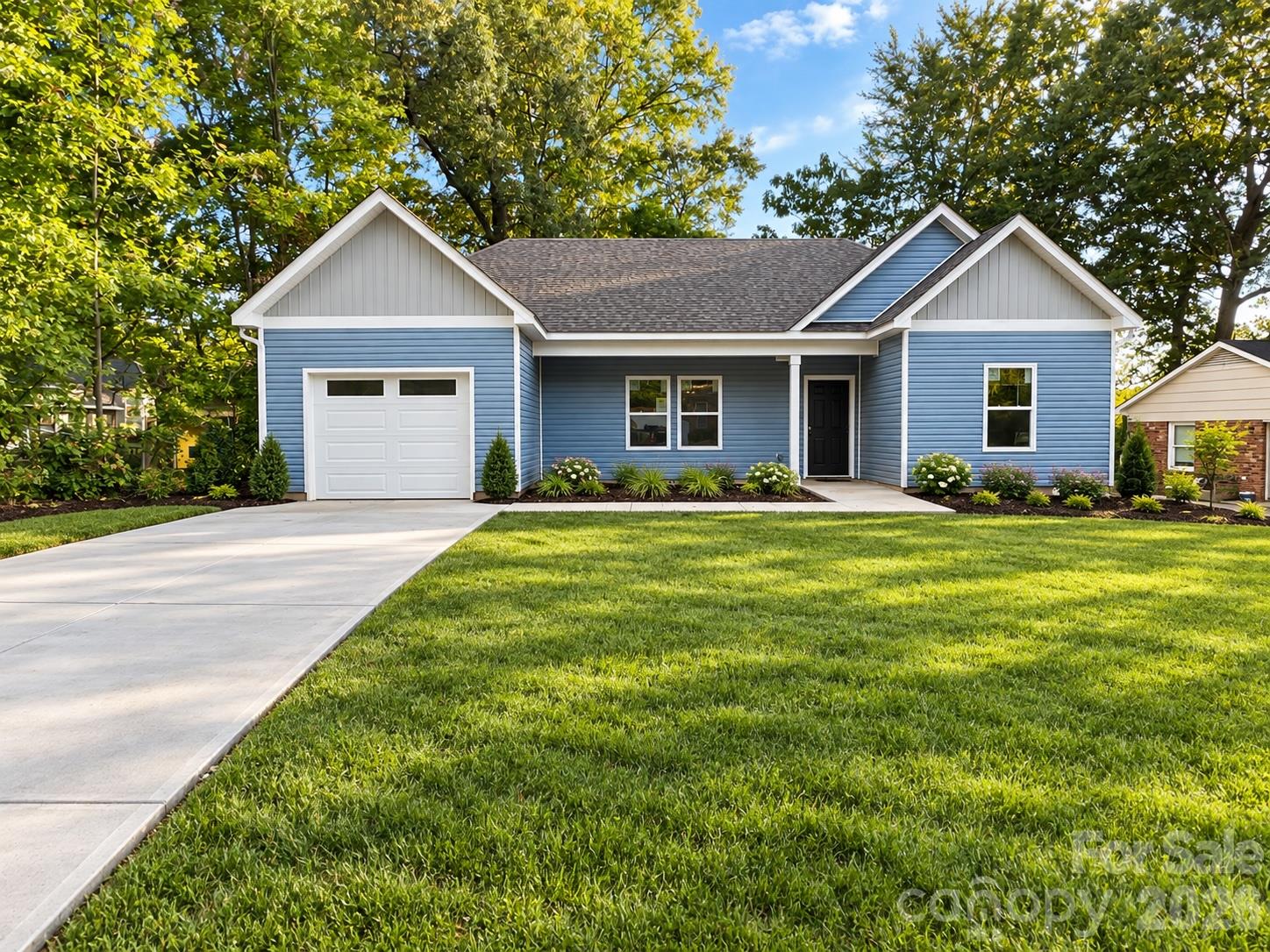315 Huntsmoor Drive — photo