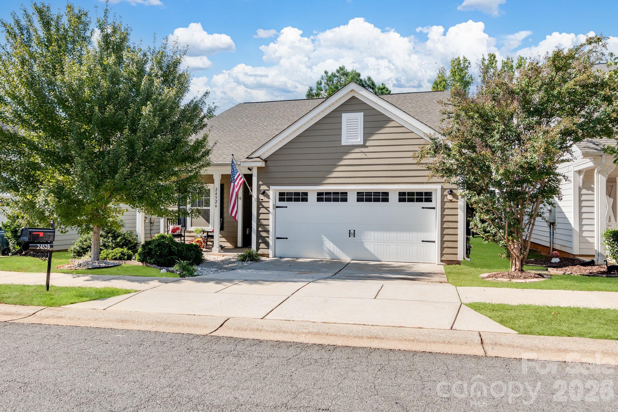 24526 Blue Heron Circle — photo