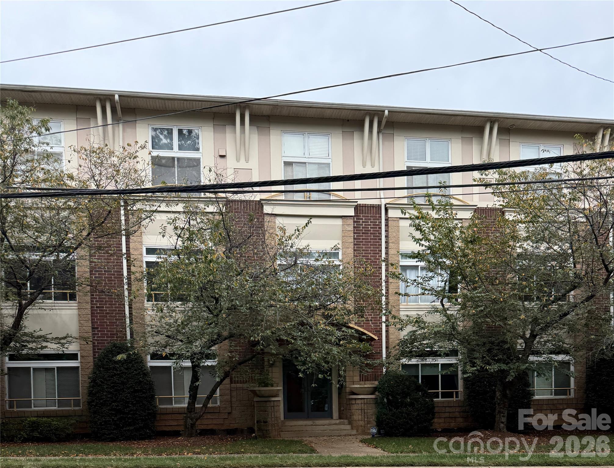 404 Laurel Avenue Unit 33 — photo