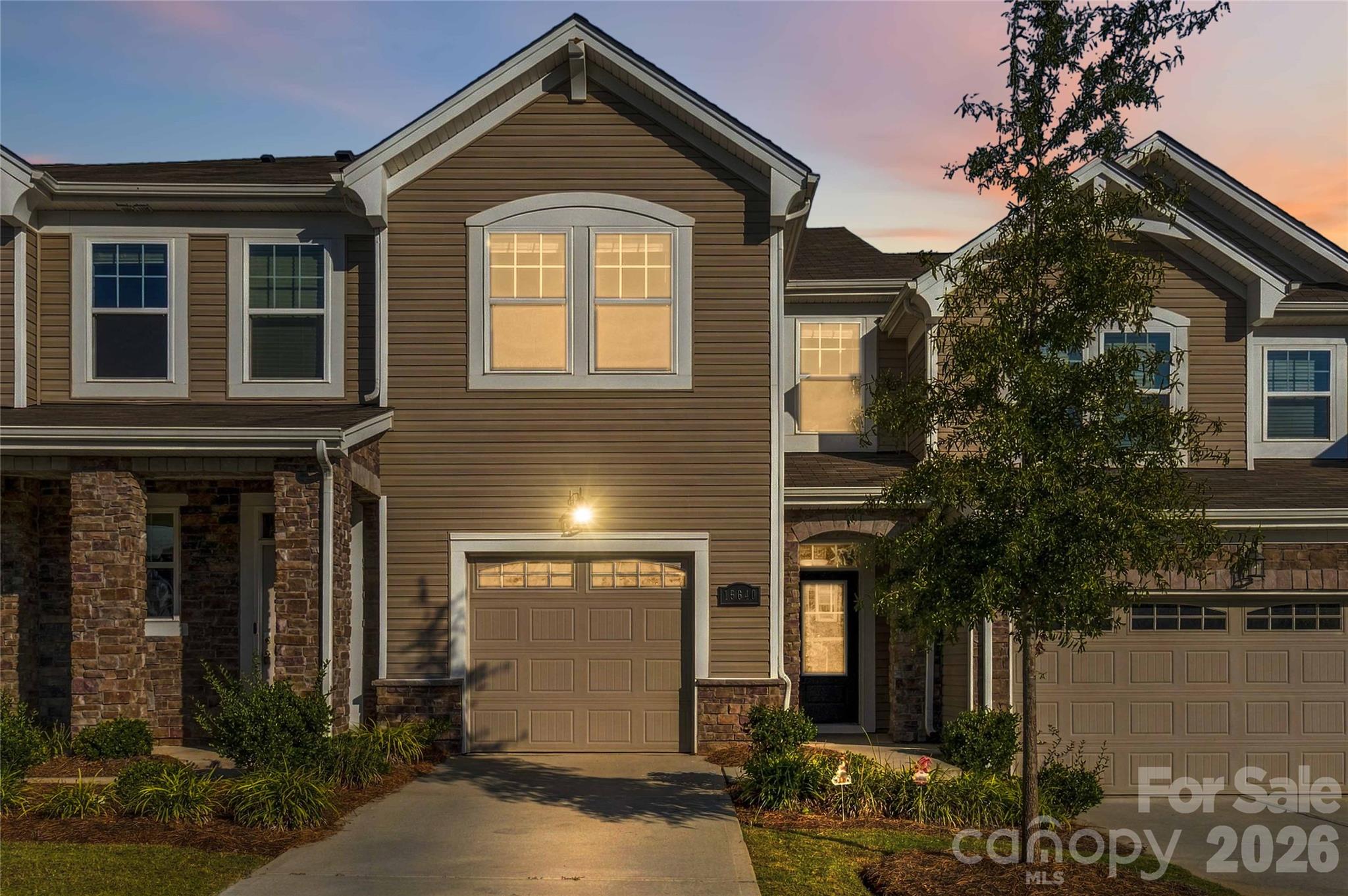 15640 Little Bluestem Street — photo