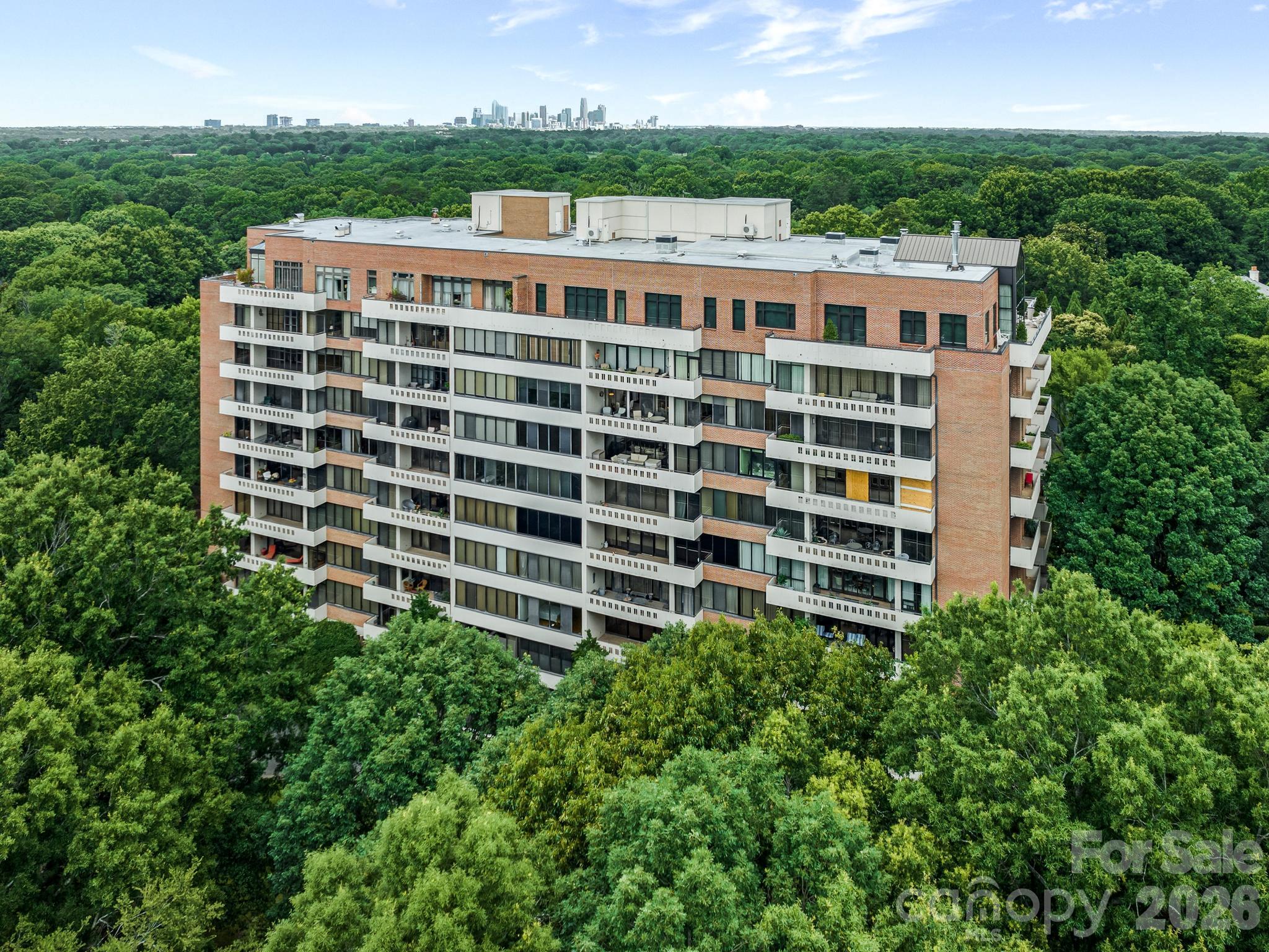 2633 Richardson Drive Unit 2C — photo