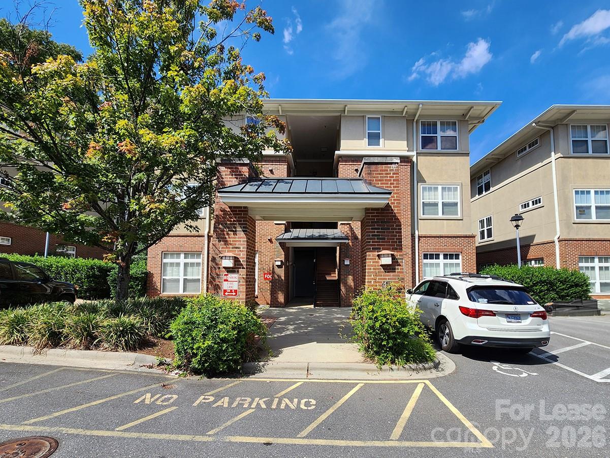 1308 Kenilworth Avenue Unit 420 — photo