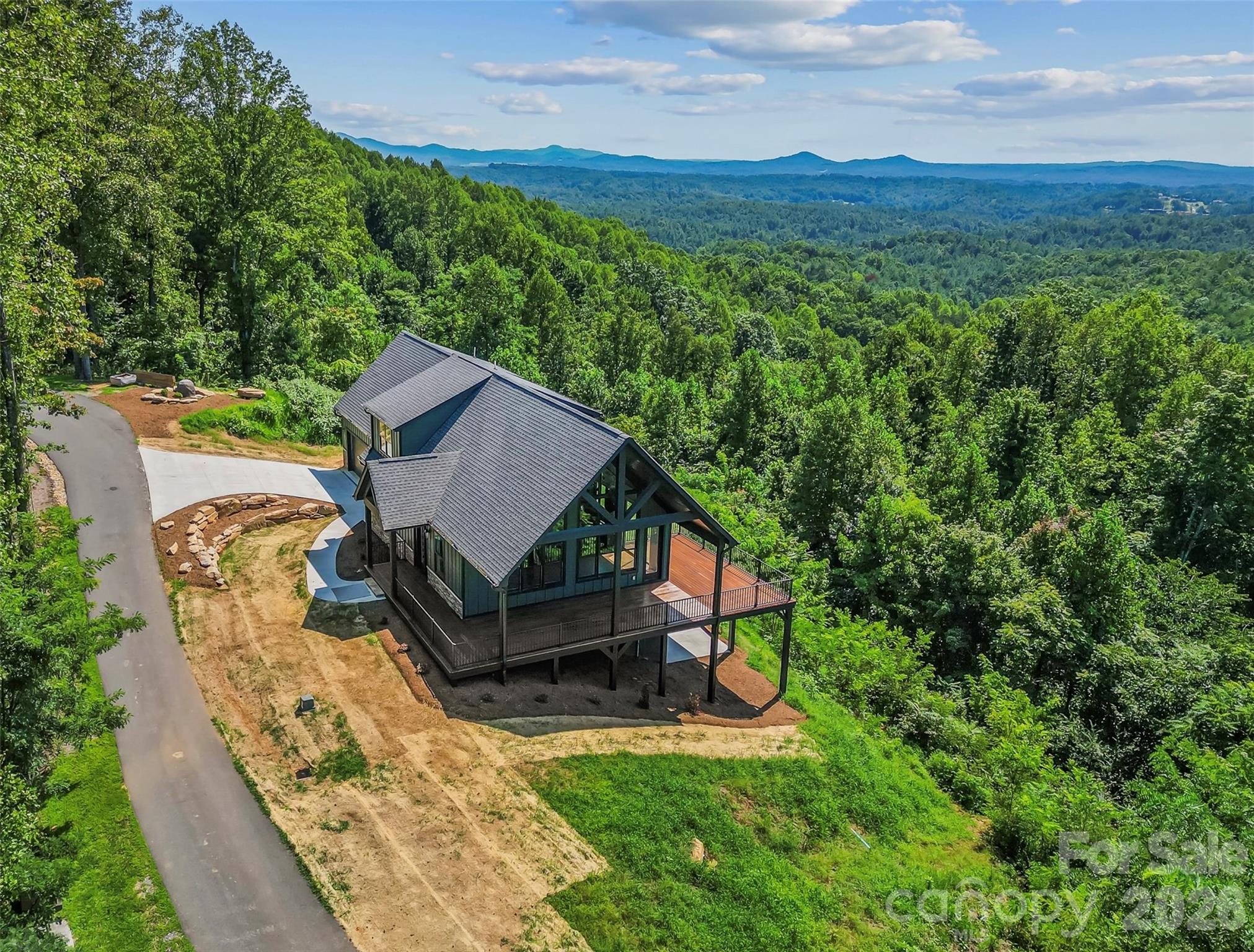 4898 Soaring Top Lane — photo