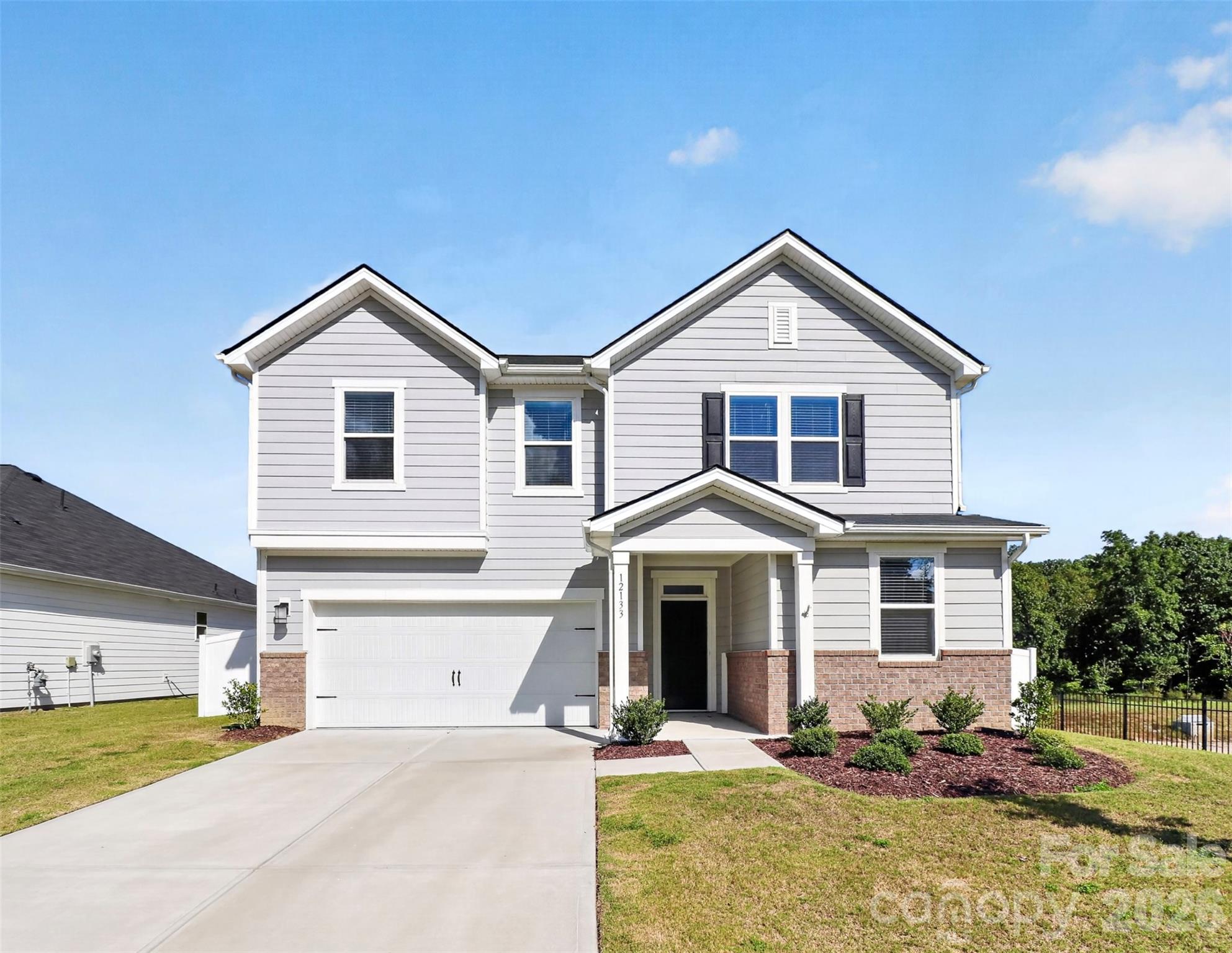12133 Rowan Hill Drive — photo