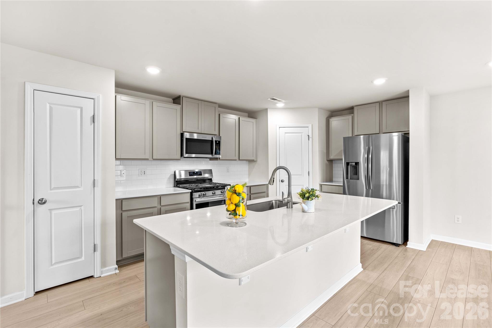 167 Hazelnut Way — photo