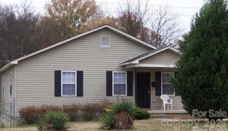 1608 N Davidson Street — photo