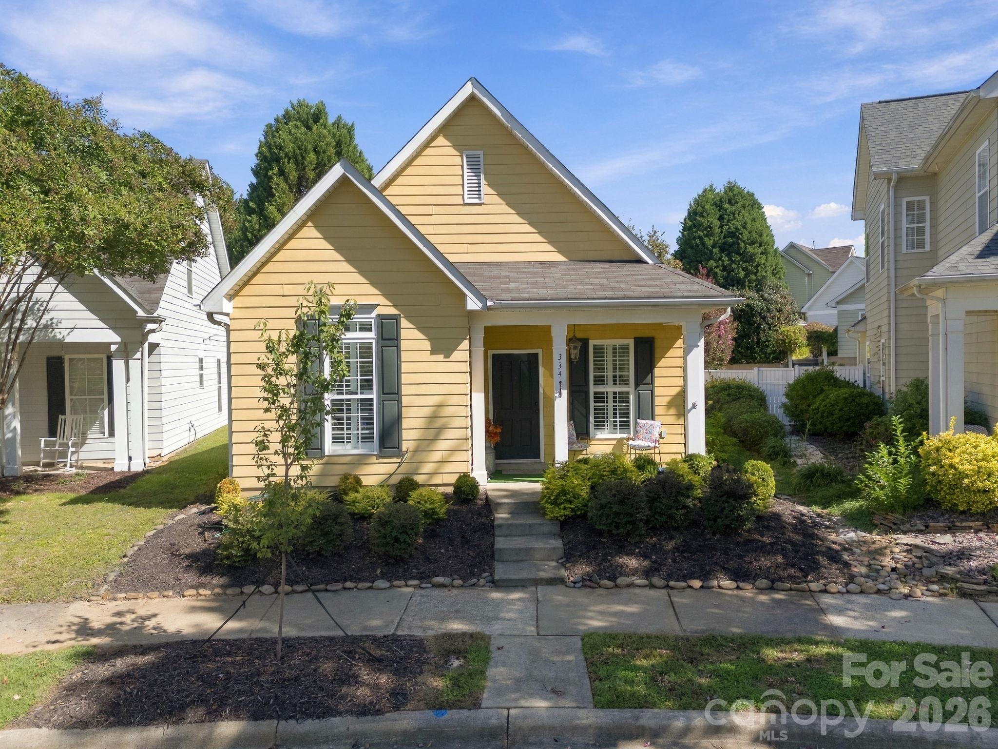 334 Center Drive — photo
