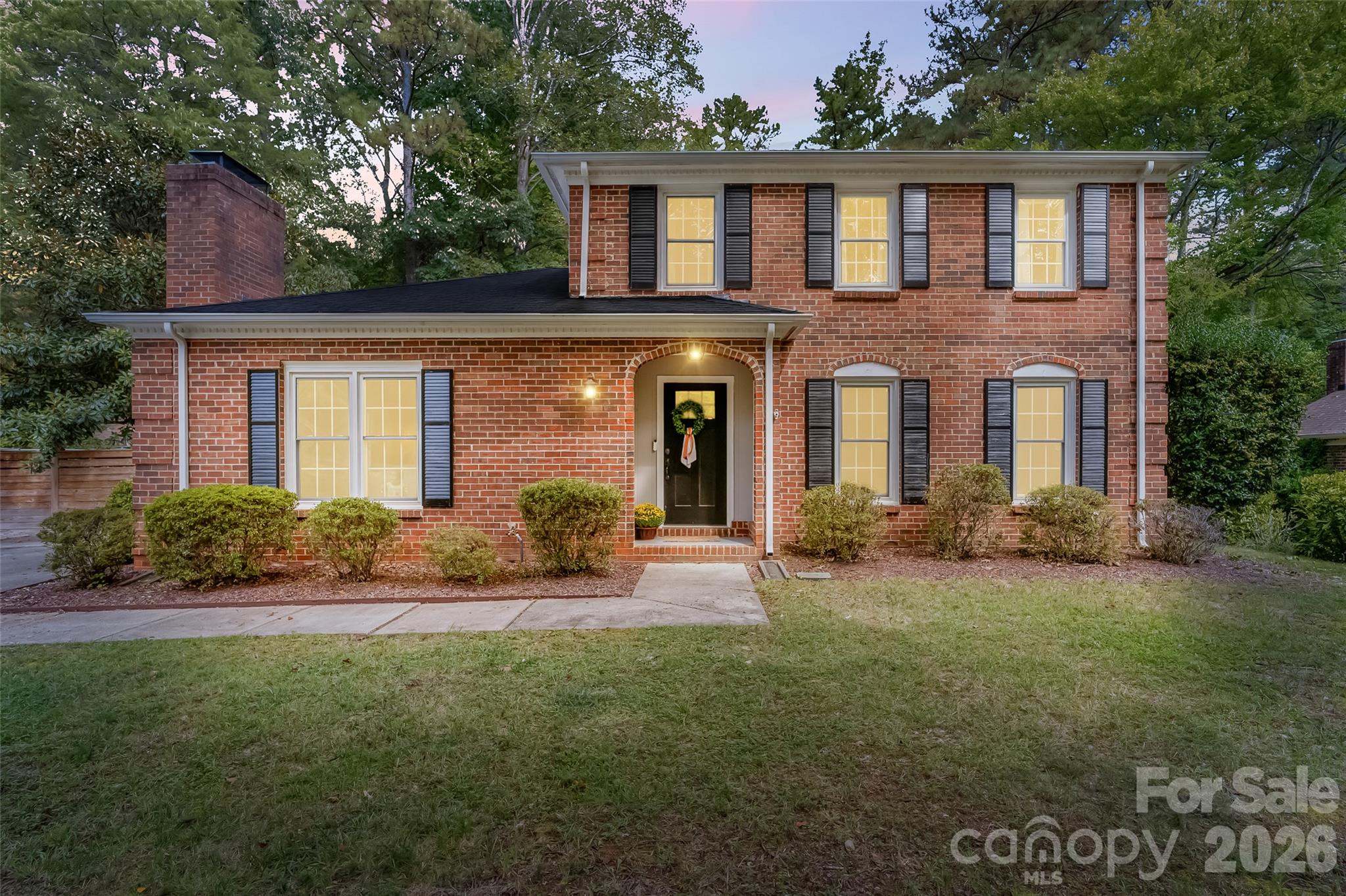 9151 Hinson Drive — photo