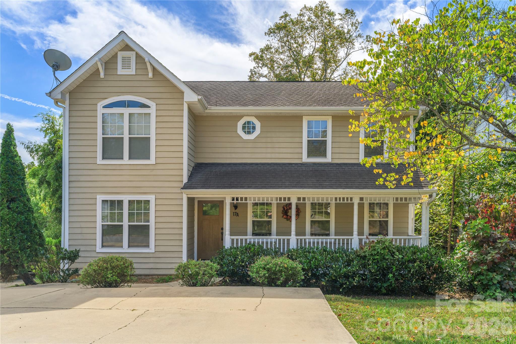 17 Sheridan Road — photo