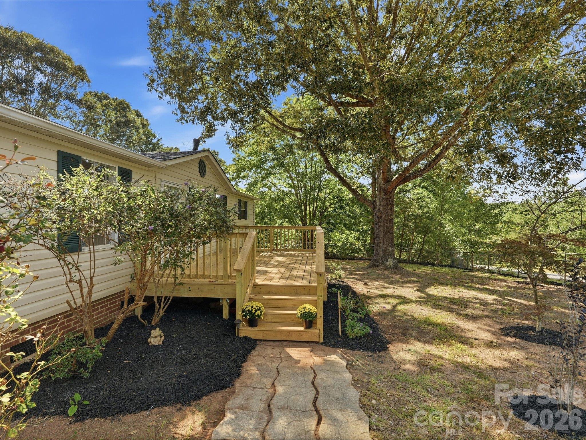 405 Marie Court — photo