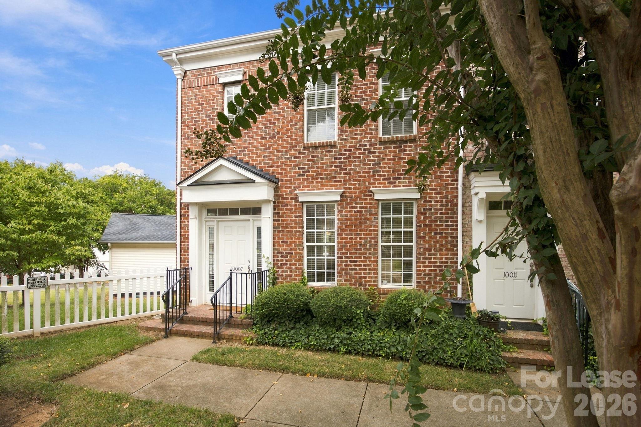 10007 Ansonborough Square — photo