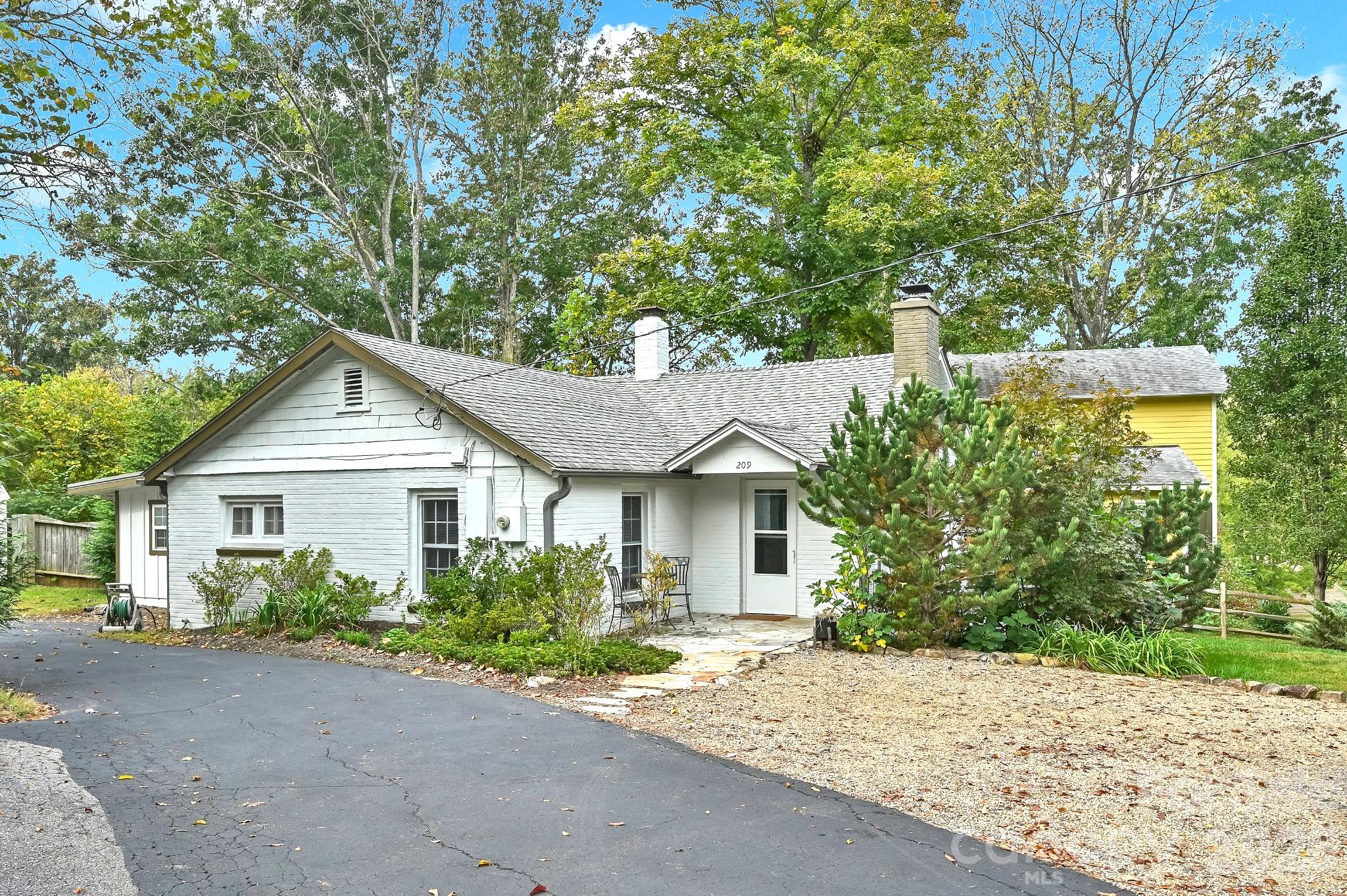 209 Old Haw Creek Road — photo
