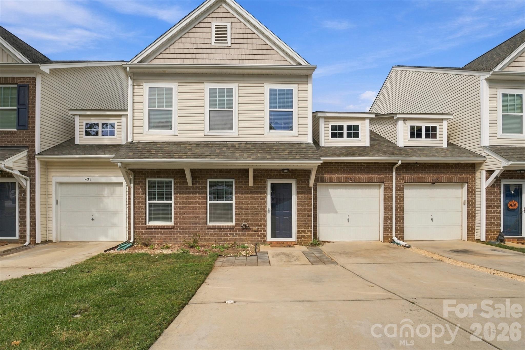 433 Battery Circle — photo